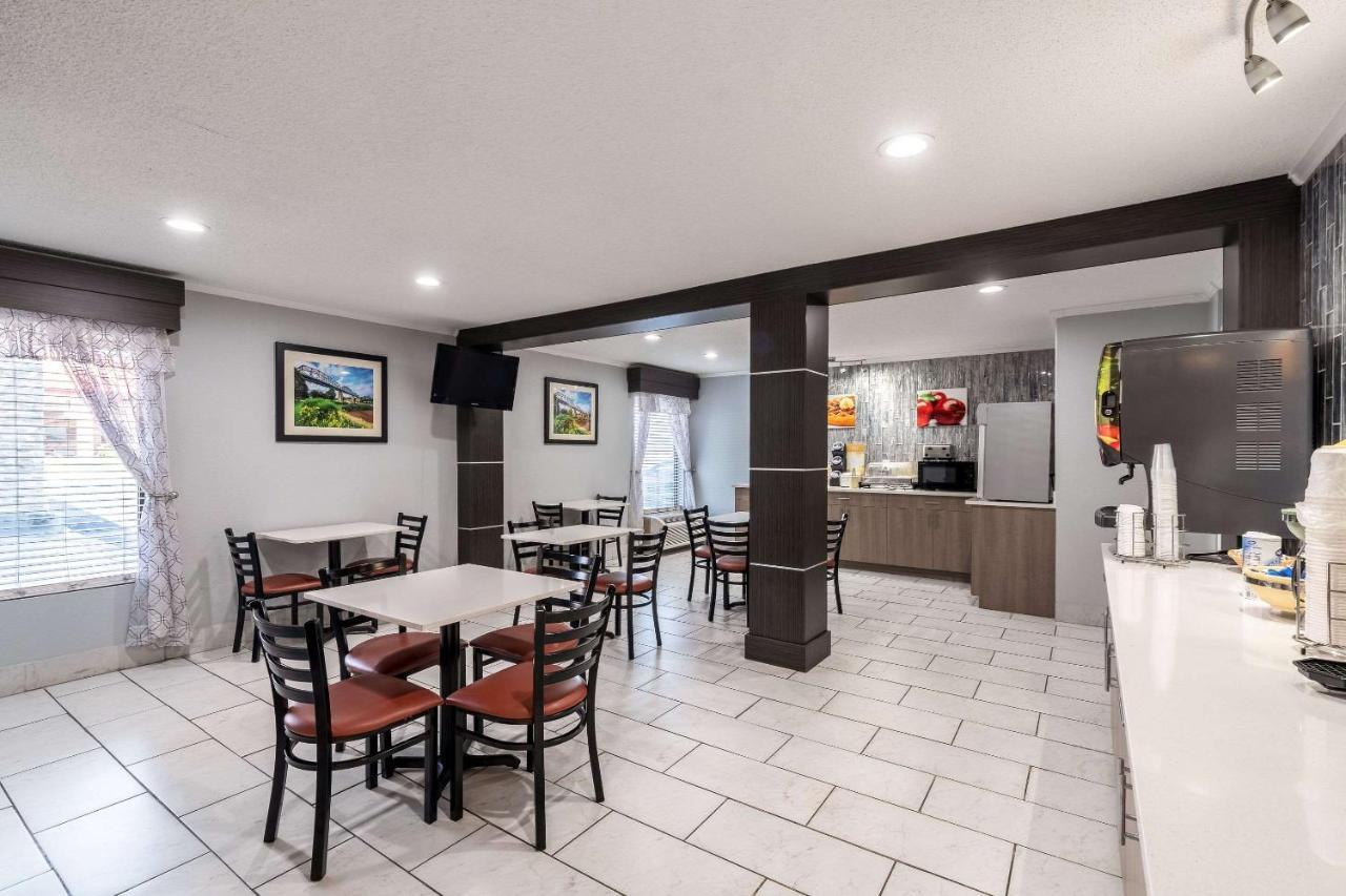 Quality Inn Cleveland Ngoại thất bức ảnh