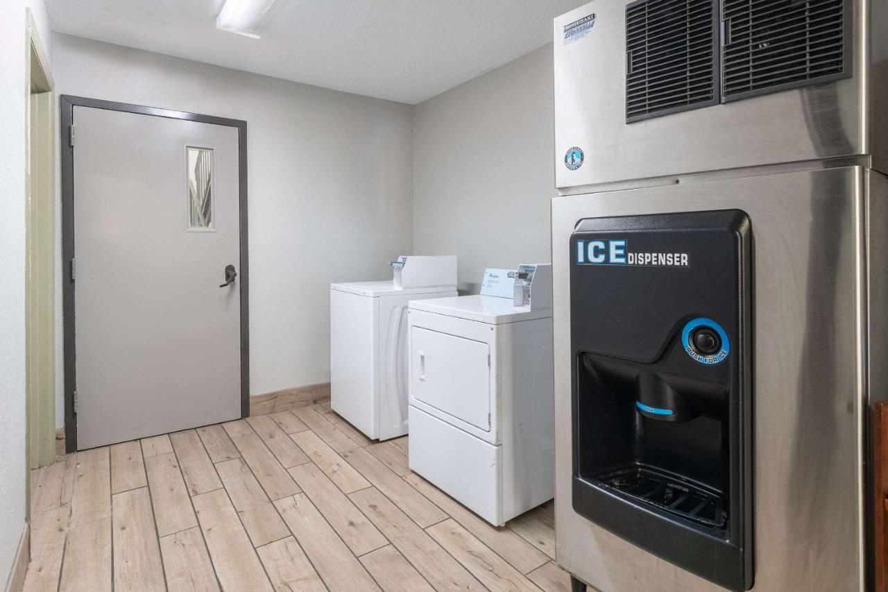 Quality Inn Cleveland Ngoại thất bức ảnh