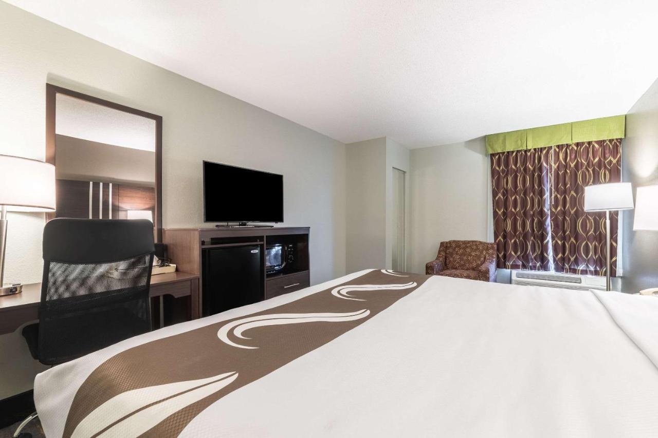 Quality Inn Cleveland Ngoại thất bức ảnh